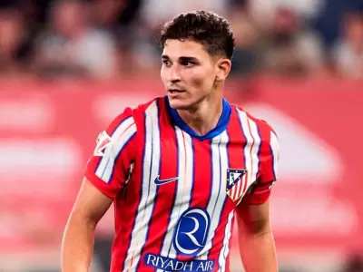 Juli�n �lvarez fue protagonista de la gran pol�mica de la Champions.