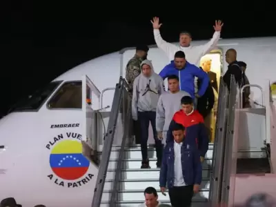 A Maduro se le pas� el atisbo de represalia y acord� recibir m�s connacionales inmigrantes.