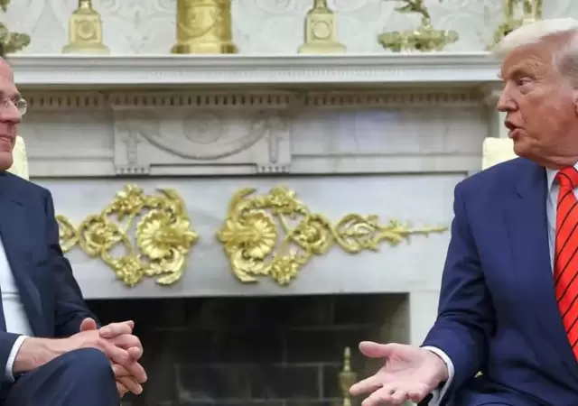 El l�der pol�tico de la OTAN visit� a Trump y qued� atrapado en medio de declaraciones inc�modas del republicano.