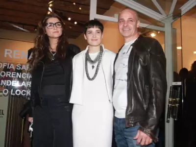 Rub�n Torrente junto a su hija Flor y su ex, Araceli.