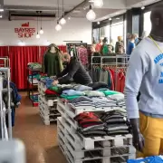 Reducen aranceles a la importaci�n de ropa, calzado y telas