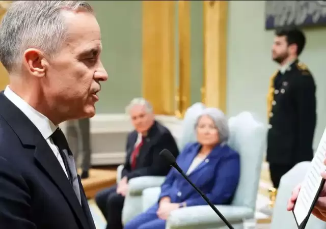 Carney fue investido como el vigesimocuarto primer ministro del pa�s anglofranc�s.