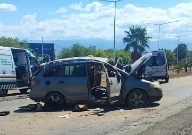 El veh�culo era conducido por un hombre de 54 a�os que se encuentra grave