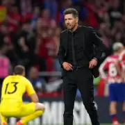 Otro fiasco del Atl�tico de Simeone: ganaba 2 a 0 y perdi� 4 a 2 ante Barcelona