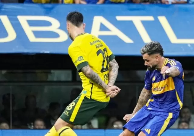 Boca Juniors gole� a Defensa y Justicia por 4 a 0