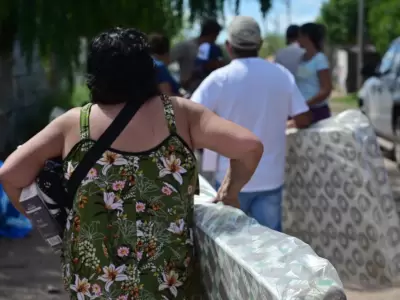 Bah�a Blanca est� en reconstrucci�n tras el temporal del 7 de marzo.
