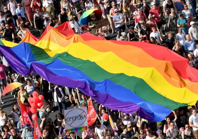 Argentina marc� el rumbo en la regi�n con el matrimonio igualitario.