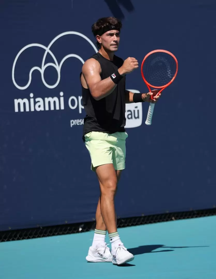 Francisco Comesa�a