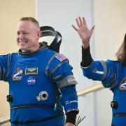 Nave de SpaceX amerizó con Wilmore y Williams tras pasar 9 meses varados