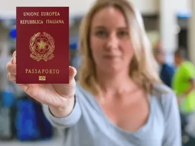 Pasaporte italiano.