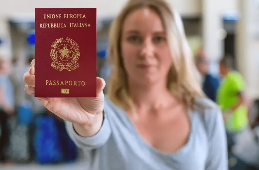Pasaporte italiano.