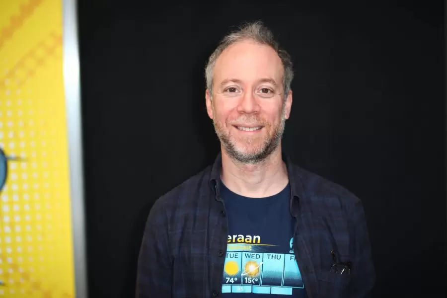 Kevin Sussman