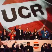 Fuerte cuestionamiento interno a los gobernadores y legisladores de la UCR
