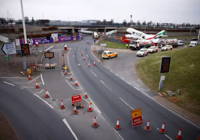 La principal terminal a�rea de Europa vivi� horas de p�nico y continua con extremas medidas de seguridad.