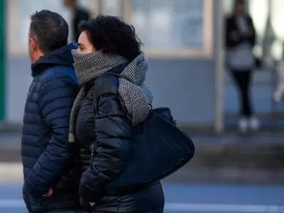Abrigarnos en capas: el truco para hacerle frente al fr�o.
