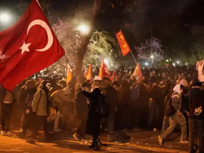 El poder casi absoluto de Erdogan enfrenta una ola de multitudinarias movilizaciones inesperadas.