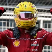 Hamilton gan� la Sprint del GP de China y Doohan complic� su futuro en Alpine
