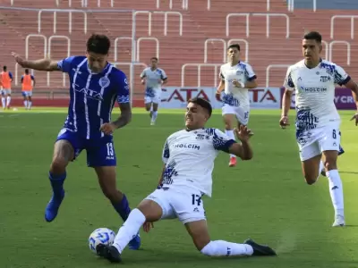 El Indio Fern�ndez fue elegido la figura del mini partido.