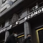 Podr�a llegar m�s dinero que el esperado del acuerdo con el Fondo Monetario Internacional