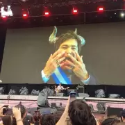 Se encendi� la pol�mica en el Lollapalooza con un video contra Javier Milei