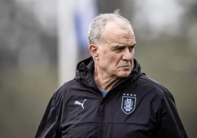 Marcelo Bielsa y su peor momento en Uruguay