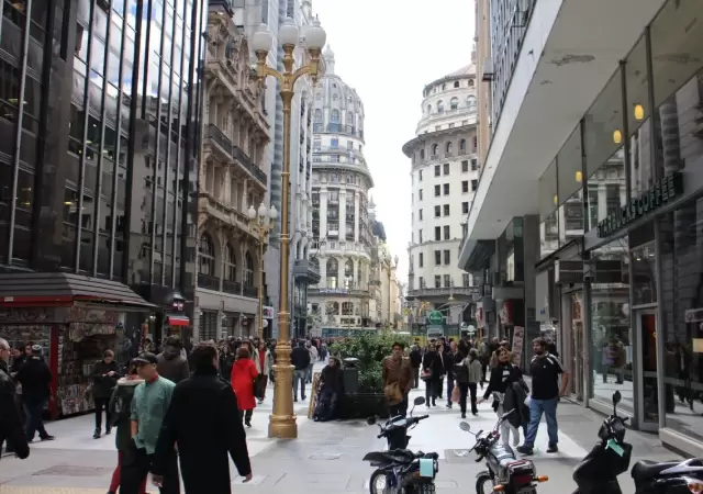 Relevando la opini�n de calle