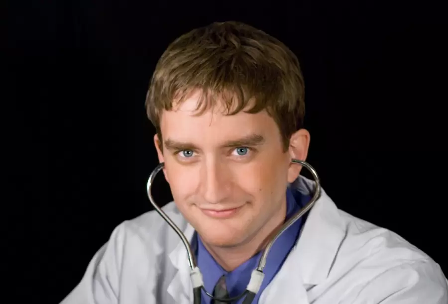 Brandon Peters Matthews, neur�logo del Hospital de Seattle (Washington, Estados Unidos)