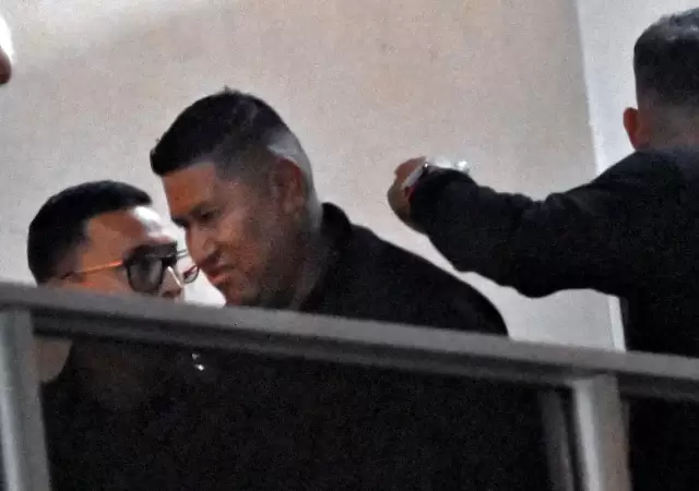 Detienen al custodio de Maradona por falso testimonio en el juicio por su muerte