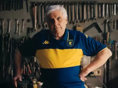 La nueva camiseta del Genoa est� dedicada a los 120 a�os de Boca Juniors.
