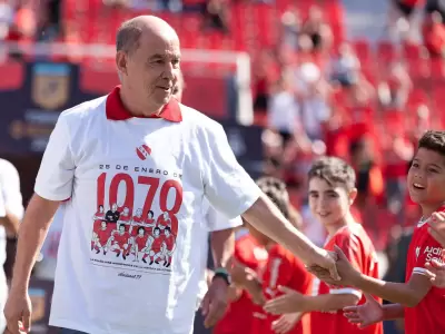 Los hinchas del Club Atl�tico Independiente y su �dolo m�ximo, Ricardo Bochini, celebran su d�a tan especial.