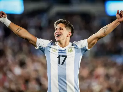 Giuliano Simeone realiz� su primer gol para la Selecci�n argentina, frente a Brasil.