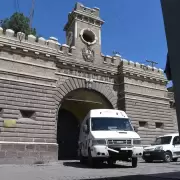 Mendoza avanza con el bloqueo de señales en las cárceles