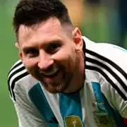 Messi en la cima siembra tormenta y cosecha tempestades con Cristiano Ronaldo. �Sin discusi�n?