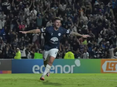 Barbieri le dio la victoria a la Lepra mendocina