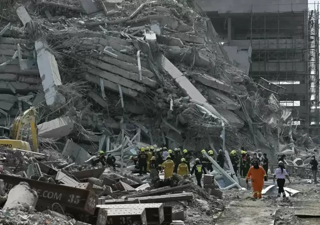 Un terremoto de 7.7 de magnitud sacudi� Myanmar