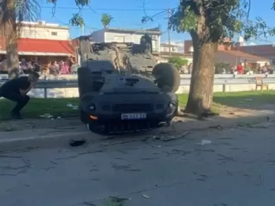 El veh�culo con el que los delincuentes atropellaron a la madre y su peque�a hija.