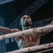 Tr�gico deceso: boxeador nigeriano fallece tras desplomarse en pleno combate