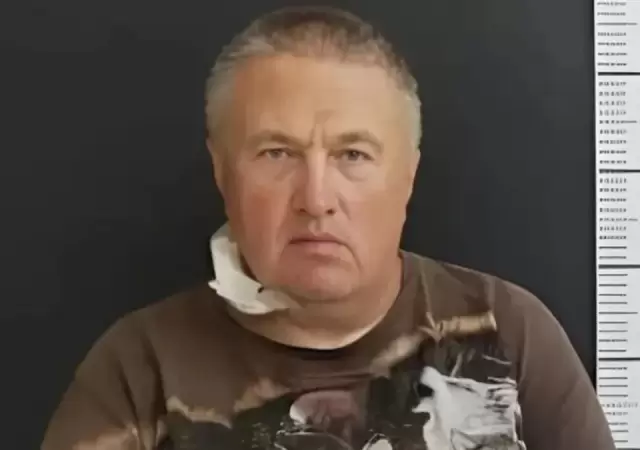 Konstantin Rudnev, de nacionalidad rusa, est� acusado de explotar sexualmente a sus seguidores.