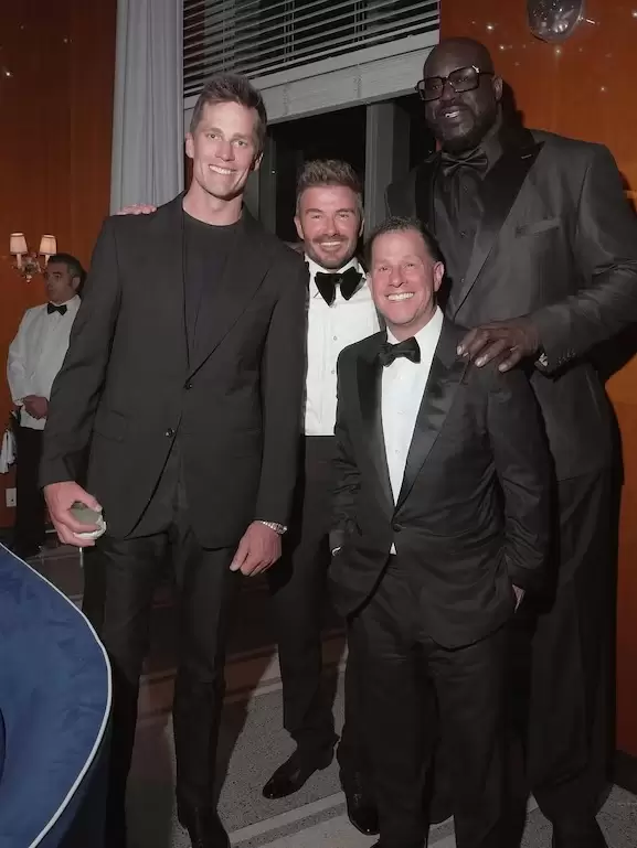 El exmariscal de campo de la NFL, Tom Brady, y el exjugador de la NBA, Shaquille O'Neal.
