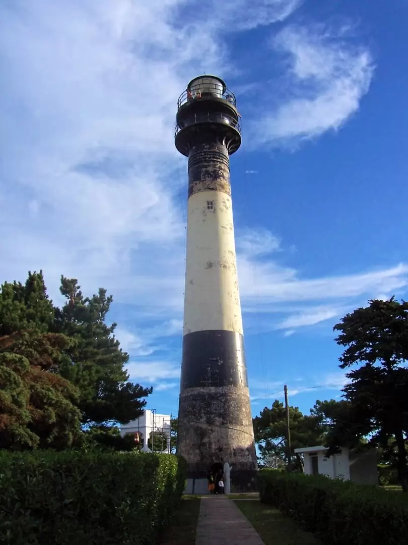 Faro Quequ�n