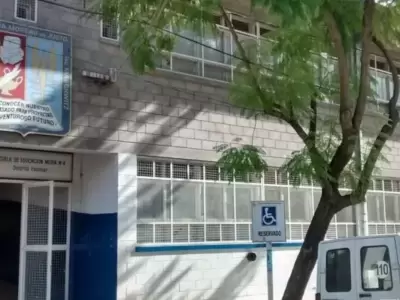 La comunidad educativa est� en shock.