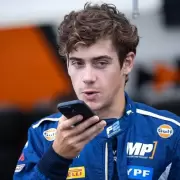 Accidente en la pista, memes en la red: Colapinto es el protagonista