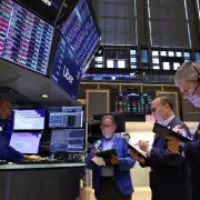 Tremendo desplome de los activos argentinos con los mercados en llamas