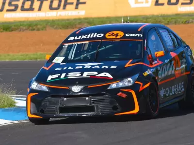 El mendocino Juli�n Santero se subi� a la punta del torneo/