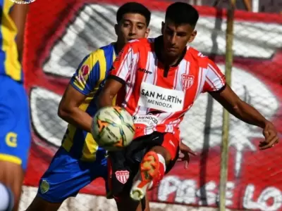 San Mart�n empat� como local.