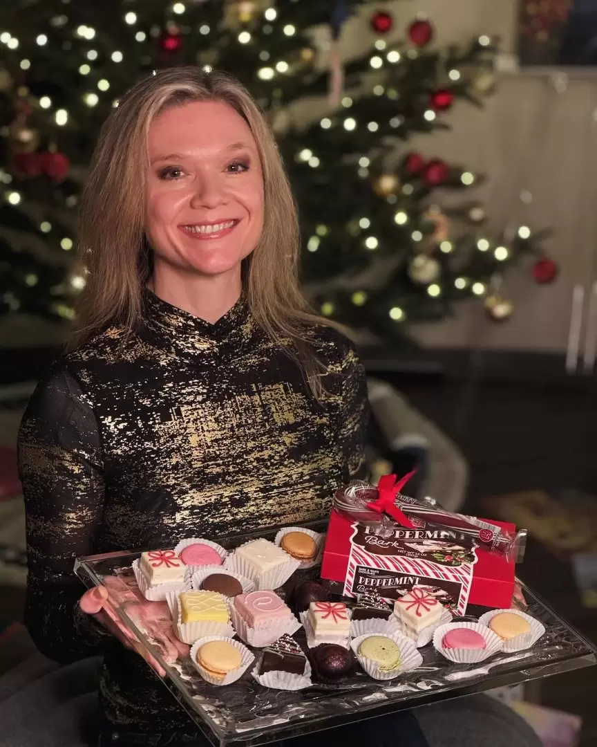 As� luce Ariana Richards