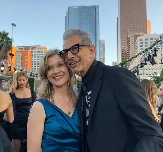 Ariana Richards y Jeff Goldblum en 2018.