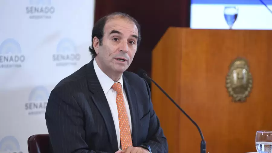Manuel Garc�a-Mansilla, abogado y doctor en derecho argentino.