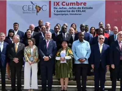 Honduras le pasa la conducci�n de la CELAC a Colombia en un auditorio con muchas ausencias.