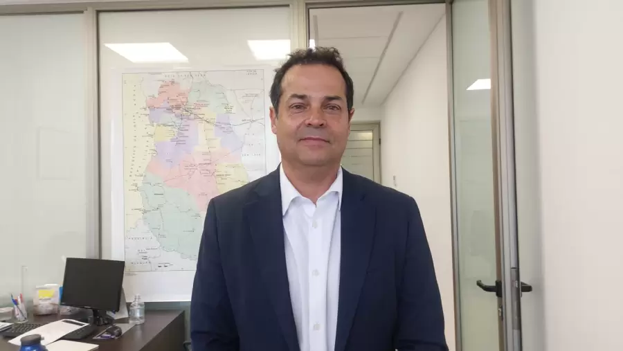 Senador Germ�n Vicchi (PRO - LAUM).
